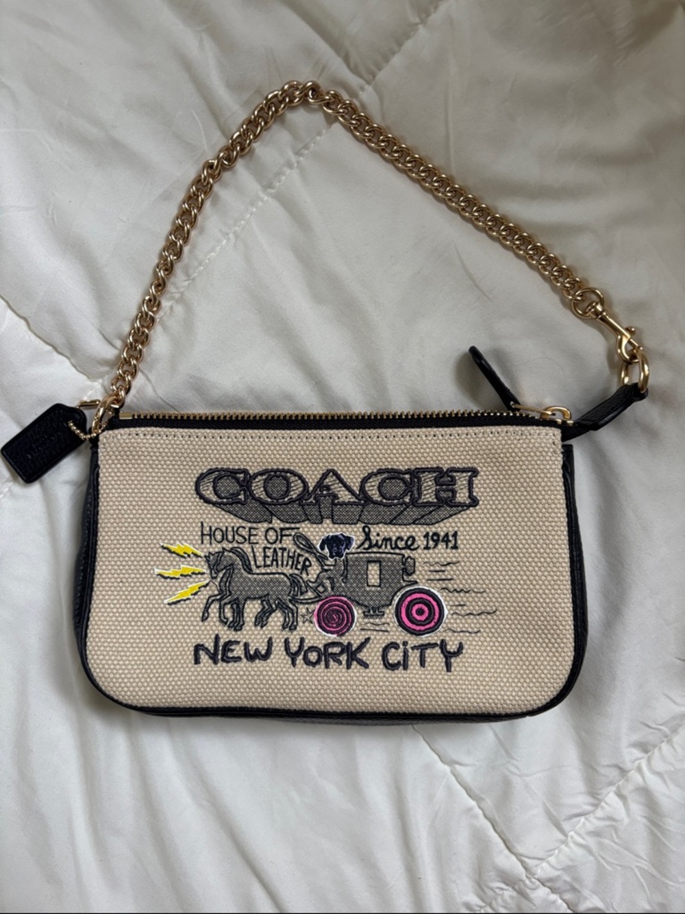 Coach Baguette Pochette Purse Cream Canvas Wristlet Gold Chain Shoulder Strap